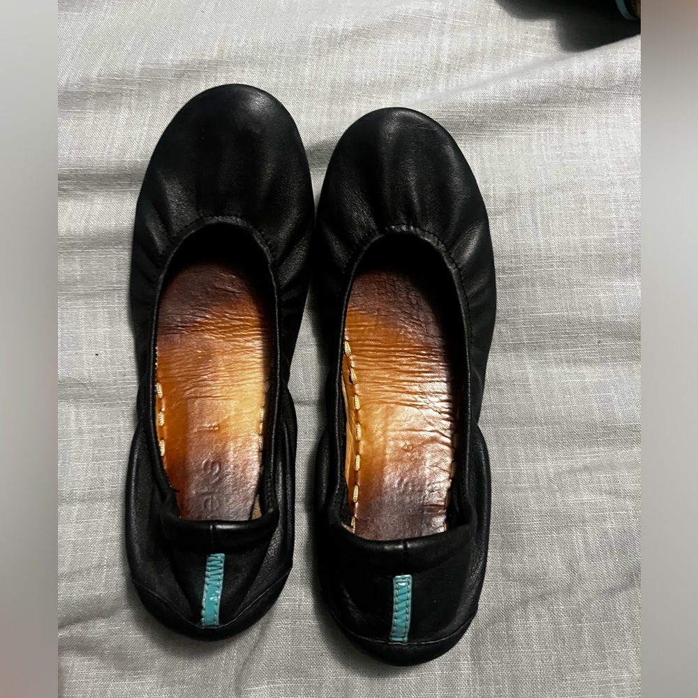 Black Tieks 8